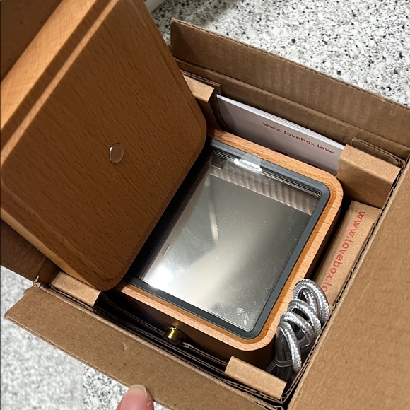 Pixel Heart Design Box - Picture 3 of 5